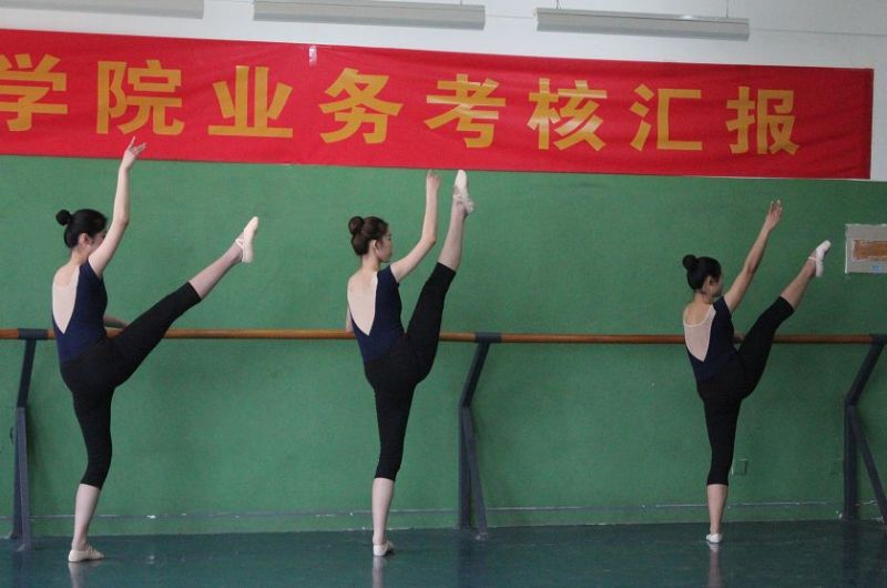 汗水见证成长丨力明学院艺术学院月考暨汇报演出圆满结束