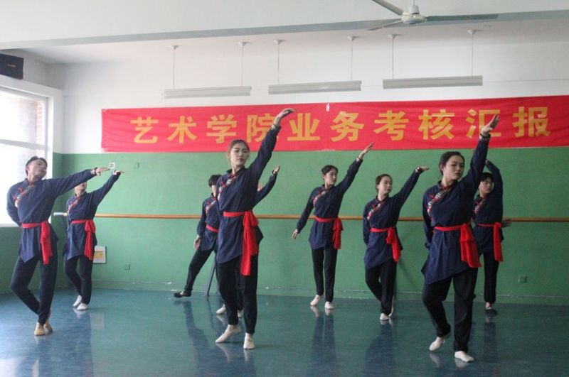 汗水见证成长丨力明学院艺术学院月考暨汇报演出圆满结束